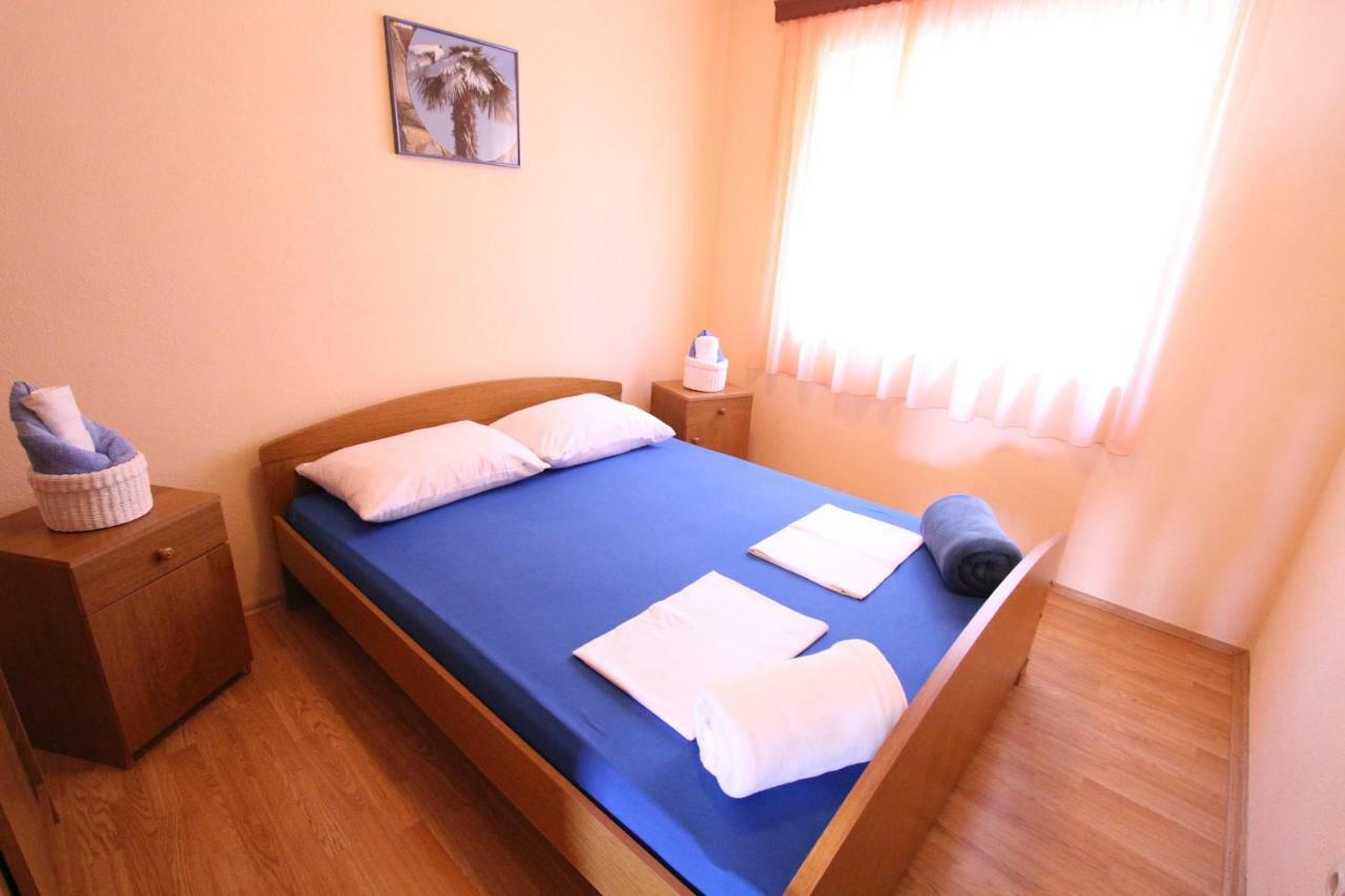 Kuca-Eldic Apartment Rogoznica  Exterior photo