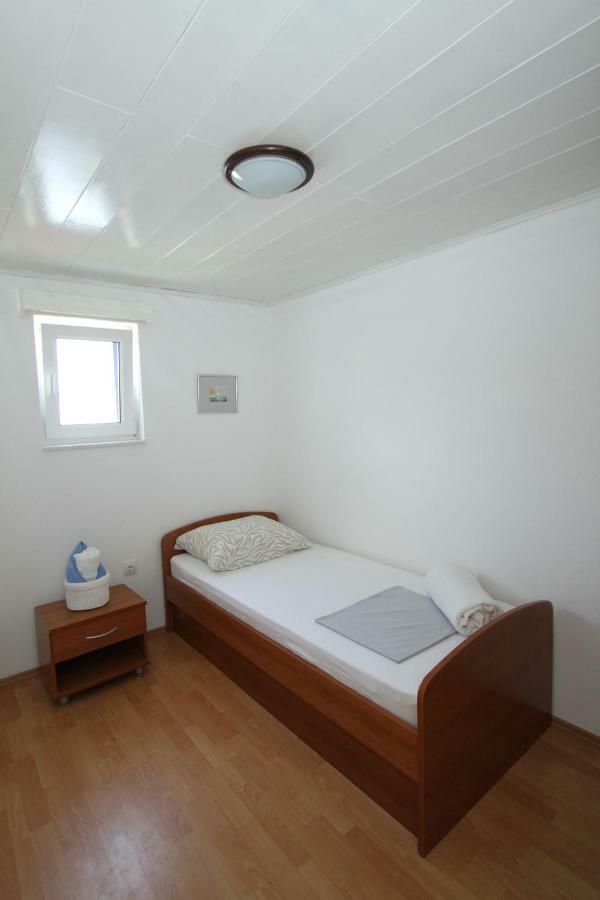 Kuca-Eldic Apartment Rogoznica  Exterior photo